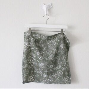 NWT Handmade Floral 18” x 18” Hair Scarf